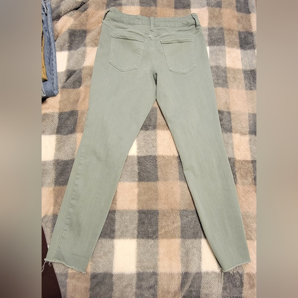 Jeans - Picture 3 of 4
